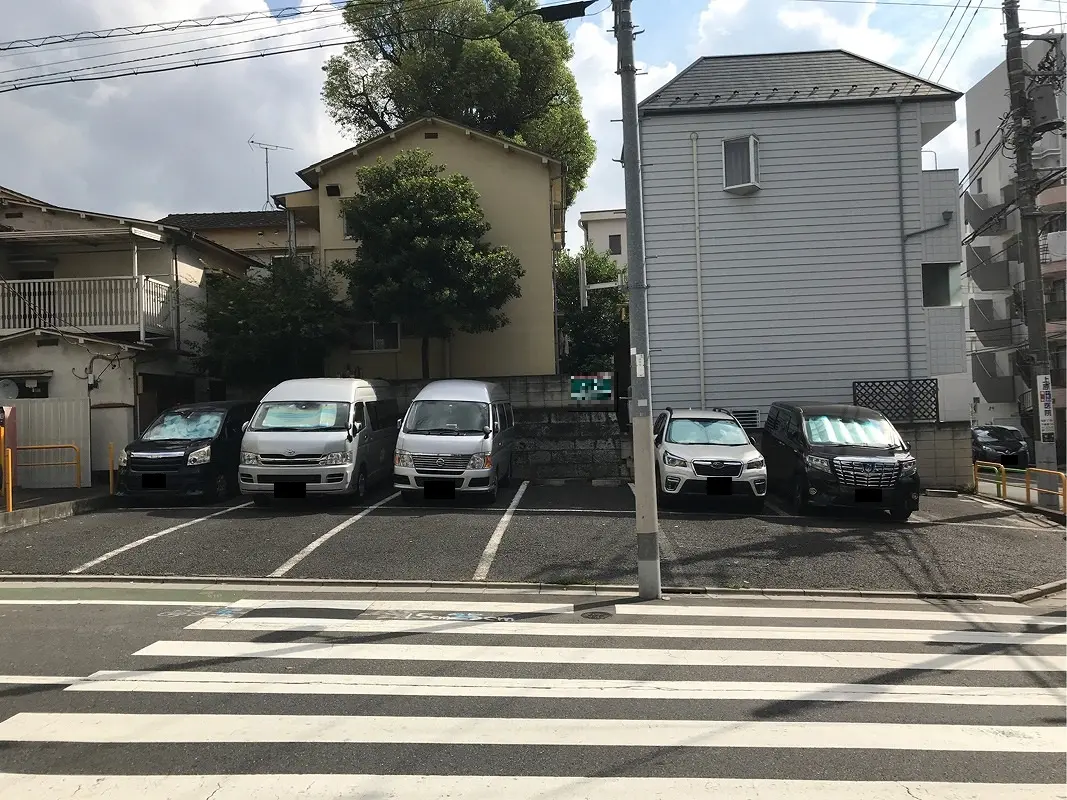 板橋区板橋２丁目　月極駐車場